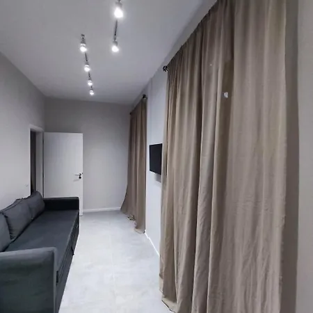 Elegant And Spacious Penthouse Appartement Mesokhórion