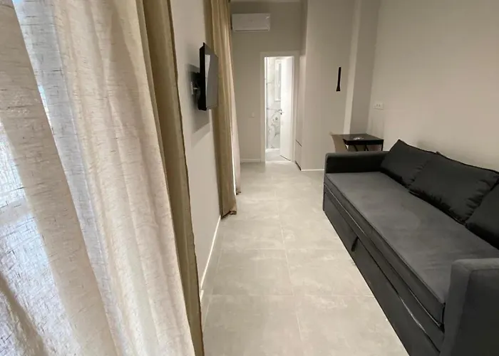 Apartment Elegant And Spacious Penthouse