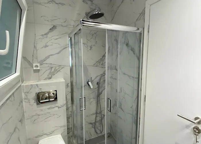 Elegant And Spacious Penthouse * Mesochorion (Evrytania)